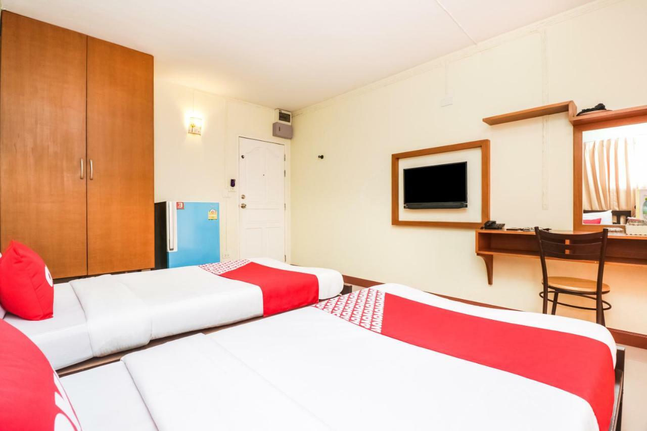 Oyo 237 Thitikorn Grandview Hotell Ban Pak Khlong Si Exteriör bild