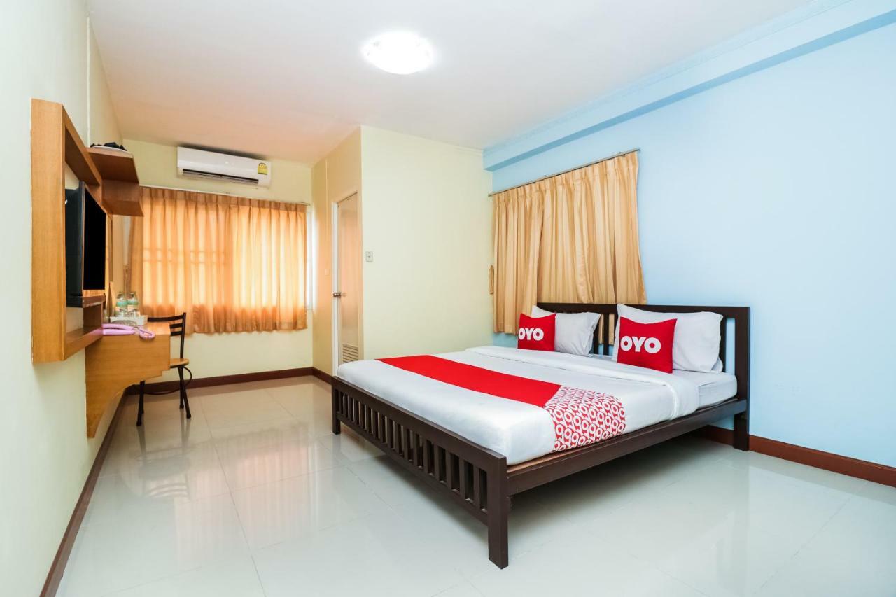 Oyo 237 Thitikorn Grandview Hotell Ban Pak Khlong Si Exteriör bild